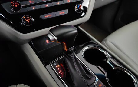 KIA Carnival III, 2019 год, 3 095 000 рублей, 19 фотография