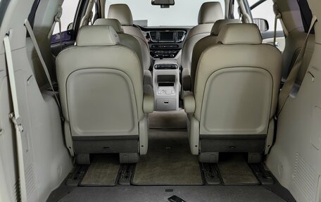 KIA Carnival III, 2019 год, 3 095 000 рублей, 30 фотография