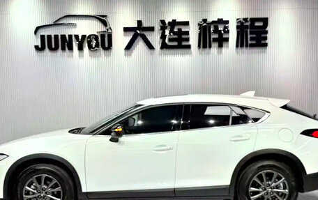 Mazda CX-4, 2023 год, 1 700 000 рублей, 4 фотография