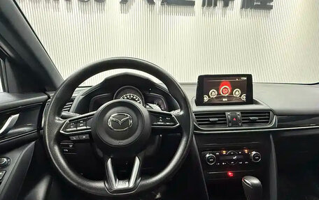 Mazda CX-4, 2023 год, 1 700 000 рублей, 10 фотография