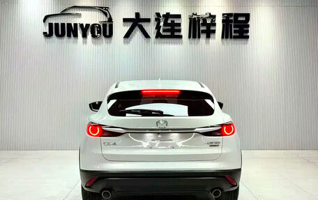 Mazda CX-4, 2023 год, 1 700 000 рублей, 8 фотография