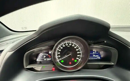 Mazda CX-4, 2023 год, 1 700 000 рублей, 13 фотография