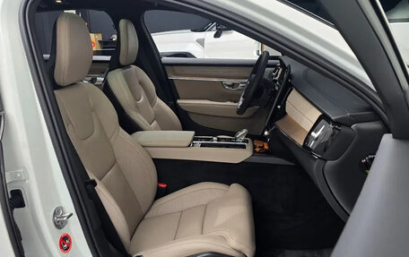 Volvo S90 II рестайлинг, 2025 год, 5 700 000 рублей, 10 фотография