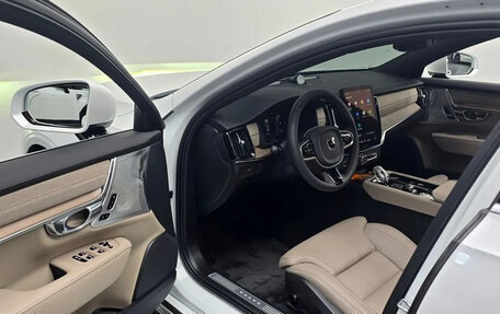Volvo S90 II рестайлинг, 2025 год, 5 700 000 рублей, 11 фотография