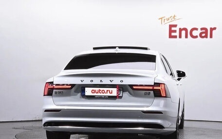 Volvo S90 II рестайлинг, 2025 год, 5 700 000 рублей, 4 фотография