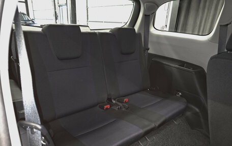Toyota Wish II, 2012 год, 1 340 000 рублей, 18 фотография