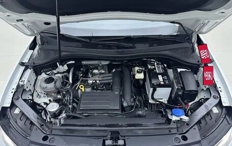 Volkswagen Tiguan II, 2023 год, 2 150 000 рублей, 15 фотография