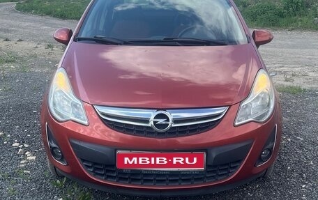 Opel Corsa D, 2011 год, 730 000 рублей, 1 фотография