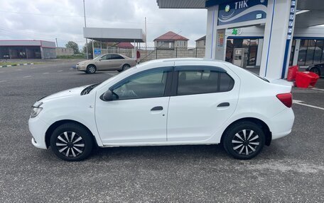 Renault Logan II, 2016 год, 410 000 рублей, 3 фотография