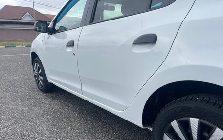 Renault Logan II, 2016 год, 410 000 рублей, 6 фотография