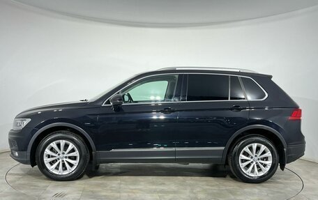 Volkswagen Tiguan II, 2018 год, 2 520 000 рублей, 2 фотография