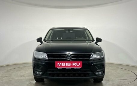 Volkswagen Tiguan II, 2018 год, 2 520 000 рублей, 6 фотография