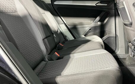 Volkswagen Tiguan II, 2018 год, 2 520 000 рублей, 17 фотография