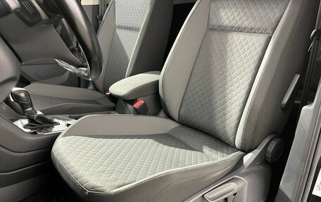 Volkswagen Tiguan II, 2018 год, 2 520 000 рублей, 14 фотография