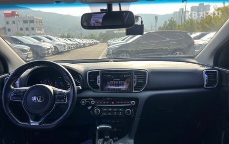 KIA Sportage IV рестайлинг, 2018 год, 1 430 000 рублей, 10 фотография