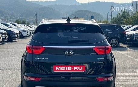 KIA Sportage IV рестайлинг, 2018 год, 1 430 000 рублей, 5 фотография