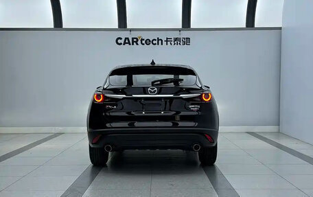 Mazda CX-4, 2023 год, 1 900 000 рублей, 6 фотография