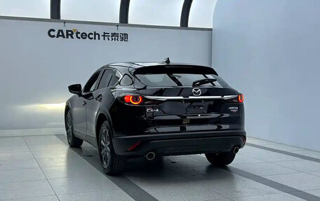 Mazda CX-4, 2023 год, 1 900 000 рублей, 3 фотография