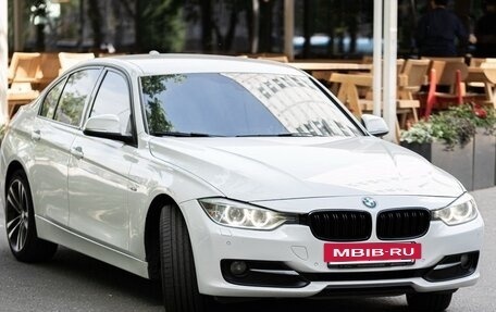 BMW 3 серия, 2014 год, 1 550 000 рублей, 3 фотография