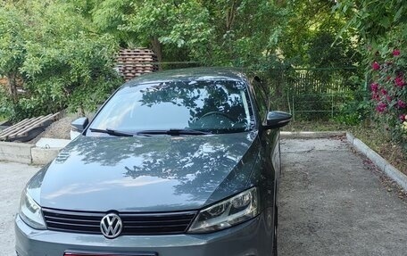 Volkswagen Jetta VI, 2011 год, 980 000 рублей, 8 фотография