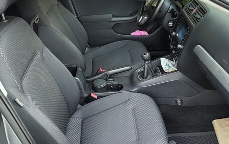 Volkswagen Jetta VI, 2011 год, 980 000 рублей, 16 фотография