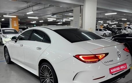 Mercedes-Benz CLS, 2022 год, 8 300 000 рублей, 3 фотография