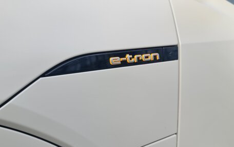 Audi e-tron I, 2020 год, 4 700 000 рублей, 12 фотография