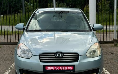 Hyundai Verna II, 2006 год, 599 000 рублей, 2 фотография