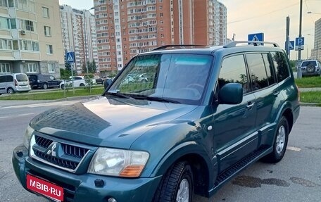 Mitsubishi Pajero III рестайлинг, 2004 год, 800 000 рублей, 1 фотография