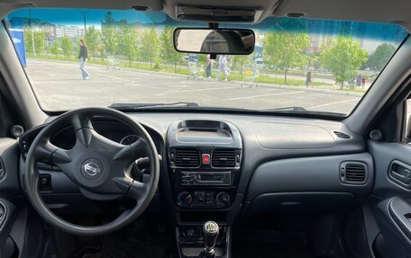Nissan Almera, 2005 год, 250 000 рублей, 12 фотография