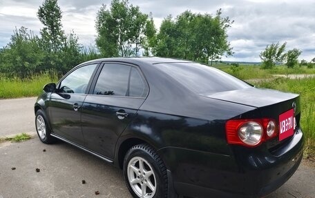 Volkswagen Jetta VI, 2007 год, 330 000 рублей, 2 фотография