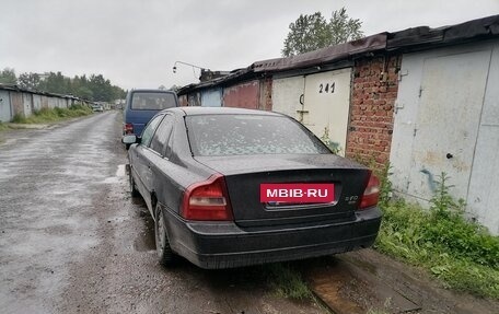 Volvo S80 II рестайлинг 2, 2000 год, 220 000 рублей, 4 фотография