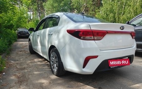 KIA Rio IV, 2017 год, 699 000 рублей, 3 фотография