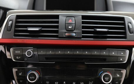 BMW 3 серия, 2016 год, 2 700 000 рублей, 13 фотография