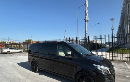 Mercedes-Benz V-Класс, 2021 год, 7 100 000 рублей, 3 фотография