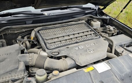 Toyota Land Cruiser 200, 2009 год, 3 250 000 рублей, 24 фотография