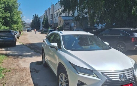 Lexus RX IV рестайлинг, 2016 год, 3 300 000 рублей, 7 фотография