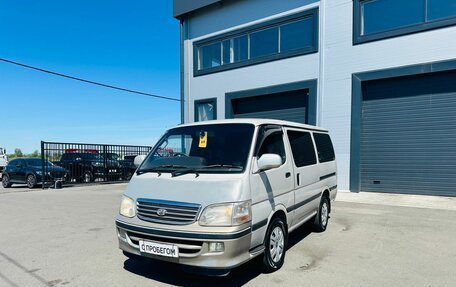 Toyota HiAce H100, 2000 год, 599 000 рублей, 2 фотография
