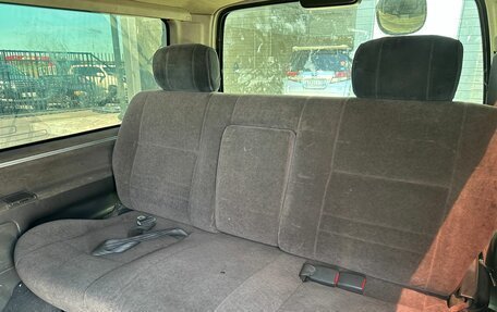 Toyota HiAce H100, 2000 год, 599 000 рублей, 14 фотография