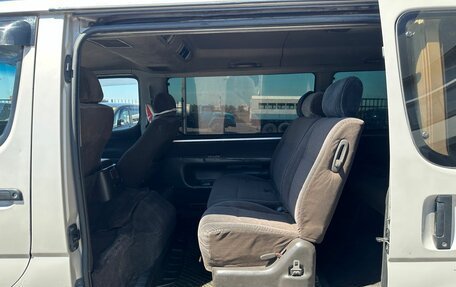Toyota HiAce H100, 2000 год, 599 000 рублей, 19 фотография
