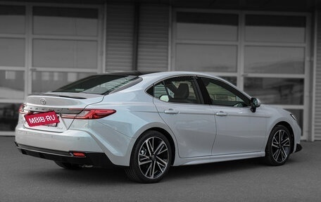 Toyota Camry, 2025 год, 4 890 000 рублей, 4 фотография