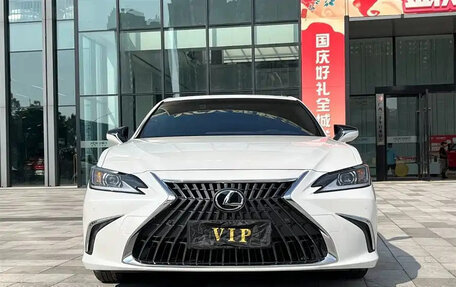 Lexus ES VII, 2022 год, 4 250 000 рублей, 2 фотография