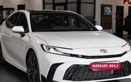Toyota Camry, 2025 год, 4 550 000 рублей, 4 фотография