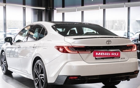 Toyota Camry, 2025 год, 4 550 000 рублей, 7 фотография