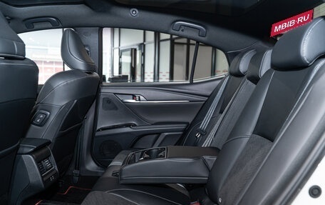 Toyota Camry, 2025 год, 4 550 000 рублей, 10 фотография