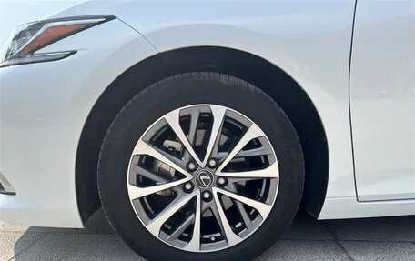 Lexus ES VII, 2022 год, 4 250 000 рублей, 9 фотография