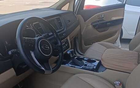 KIA Carnival III, 2019 год, 3 200 000 рублей, 7 фотография
