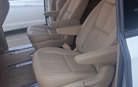 KIA Carnival III, 2019 год, 3 200 000 рублей, 15 фотография