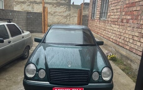 Mercedes-Benz E-Класс, 1997 год, 480 000 рублей, 13 фотография