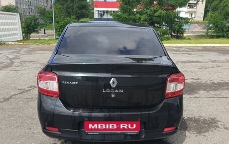 Renault Logan II, 2014 год, 560 000 рублей, 4 фотография